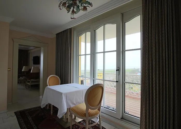 Seeschloesschen - Strandperle كوكسهافن